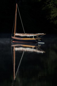 boat-reflect   